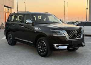 NISSAN PATROL PLATINUM SUV V8 USADO COMO NUEVO - Product Image 5