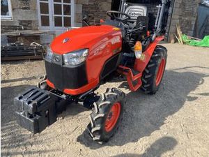 รถแทรกเตอร์คูโบต้า L1501 2WD 4WD ใหม่และมือสอง สำหรับเตรียมพื้นที่เพาะปลูก ไถพรวน และงานเกษตร - Product Image 5