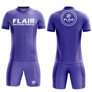 Ensembles d'uniformes de maillots de football confortables et respirants de meilleure qualité au design personnalisé Service OEM pour les jeunes joueurs de sexe masculin Coupe automatisée - Product Image 5