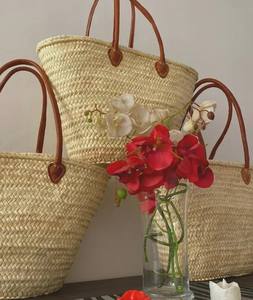 Sac fourre-tout marocain en paille fait main : poignée en cuir végétalien, panier de plage estival - Product Image 3