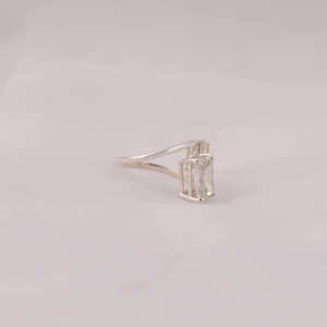 Anillo CVD de diamante cultivado en laboratorio de corte radiante de 2 unidades para mujer 4,30 TCW 14KT anillo de propuesta de oro blanco sólido con certificado IGI - Product Image 4