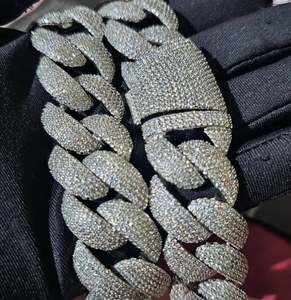 Testeur de Diamant GRA Hip Hop S925 Argent Glacé Bling 3 Rangées 14mm-20mm VVS Moissanite Chaîne à Maillons Cubains pour Hommes 16mm 18mm - Product Image 3