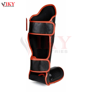 Qualité supérieure nouvel arrivage Logo personnalisé imprimé à la main meilleur fournisseur protège-tibia et cou-de-pied par Viky Industries - Product Image 2