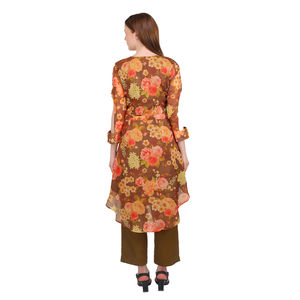 Ensemble Kurti imprimé floral de luxe pour femmes Haut long élégant avec pantalon Vêtement de soirée Vente chaude Nouvelle collection tendance - Product Image 5