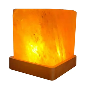 Lámpara de sal de cristal de cubo Iluminación elegante para el hogar y purificador de aire con brillo ámbar cálido - Product Image 5