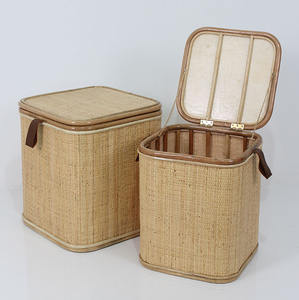 Attan Square Laundry et/2 - Product Image 1