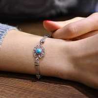 Pulsera de Plata Tibetana 925 con Piedra Redonda Azul en Forma de Flor y Engaste de Bisel, Brazalete Articulado para Mujer - Joyería de Moda, Regalo