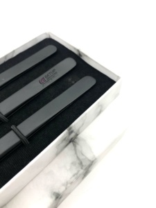 Pince à épiler professionnelle GETUP BROSONS IMPEX en acier inoxydable, pointe dorée, revêtement noir, coudée à 45 degrés, pour extensions de cils - Product Image 6