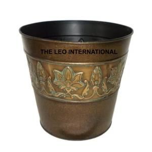 Ensemble de 2 jardinières rondes en aluminium texturé, plaquées argent, polies et brillantes, de tailles différentes - Product Image 4