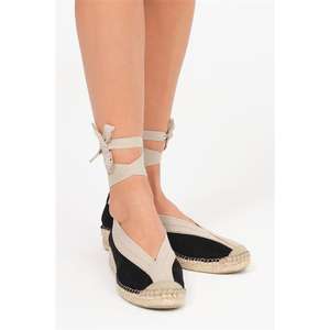 Alpargata cerrada con cuña baja - Product Image 5