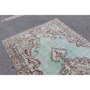 Alfombra Turca Grande, Alfombra Vintage de 5.5x9.5 pies, Alfombra de Lana con Diseño Floral Verde - Product Image 5