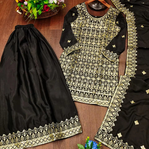 Hermoso Traje Sharara Con Secuencia De Trabajo Bordado - Product Image 1
