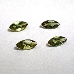 Revestimiento de turmalina, 5x2,5mm, 0,05 CTS - Product Image 3
