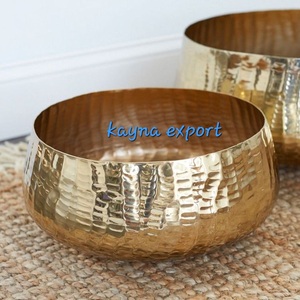 CUENCO DE DISEÑO MARTILLO NUEVO CHAPADO EN ORO DECORATIVO FANTÁNEO VENTA AL POR MAYOR PROVEEDOR DE CUENTA DE METAL USO PARA BODAS Y DECORACIÓN DE FIESTAS DE EVENTOS - Product Image 6