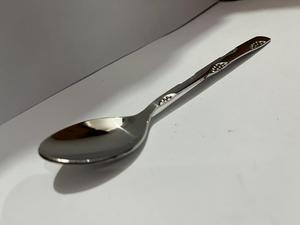 Cuchara de acero inoxidable de tamaño personalizado Premium Tasas económicas Gran diseño Metalware para el hogar - Product Image 6