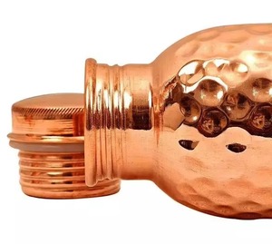 Bouteille d'eau en cuivre martelé de haute qualité 1L Tablet Ayurveda Benefits Set de 1 avec couvercle en métal cuivre à un prix avantageux! - Product Image 5