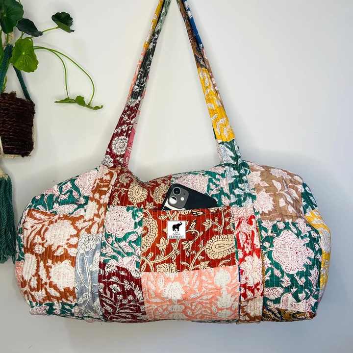 Manufacturer and Wholesaler Large Cotton Weekender Travel Bag Handmade Quilted Fabric Duffle Bag Block Printed Overnight Bags