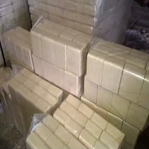 Briquettes de bois en vrac, haute qualité, sur mesure pour l'utilisation énergétique - Product Image 3