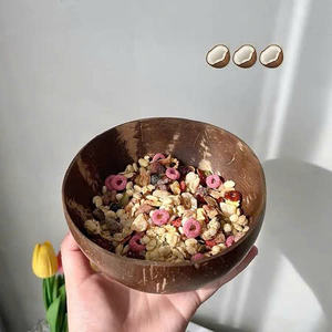 Juego de Cuenco de Coco Natural y Cuchara de Madera de Coco, Vajilla Ecológica Hecha a Mano de Vietnam - Product Image 4