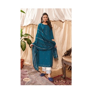 Tenue traditionnelle indienne, look exclusif, Kurti avec pantalon et dupatta pour femmes, vêtements de plein air et de soirée - Product Image 1