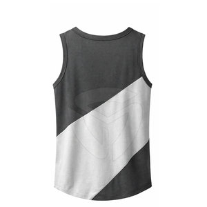 Camiseta sin mangas para hombre de tela suave, diseñada para máxima comodidad y flexibilidad, con un ajuste moderno y un acabado impecable. - Product Image 2