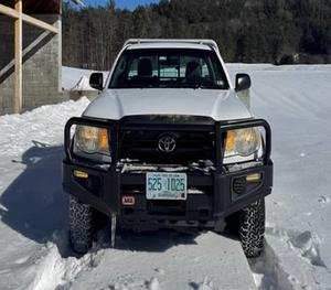 VOITURES UTILISÉES EN BON ÉTAT 2007 Toyota Taccoma RegularCab-4x4 - Product Image 2