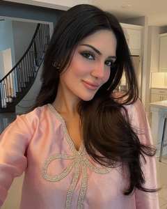 ชุดสูทสงคราม Farsi Salwar สุดพิเศษสำหรับ2025มีลูกปัดอยู่ในสี่สีที่สวยงาม - Product Image 4