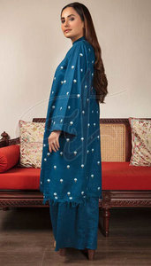 Trajes Formales de Alta Calidad para Mujer, Diseño y Logotipo Personalizables, Venta al Por Mayor Disponible - Product Image 4