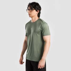 เสื้อยืดทรงพอดีตัวสีเขียวล้วน ผ้าถักโพลีเอสเตอร์ 100% น้ำหนัก 300 กรัม พร้อมป้ายกำกับแบบกำหนดเองและโลโก้ปักลาย ดีไซน์เรียบง่าย - Product Image 2