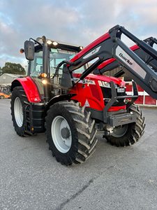 Tractor de ruedas usado MASSEY FERGUSON 6713S 90HP 4WD Tractor agrícola disponible para la venta - Product Image 2