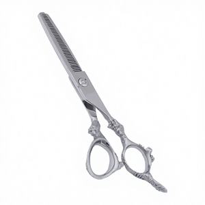 Tijeras de Peluquería Stahlmann Pro 2026 de Alta Calidad para Diestros, Mango Recto, Hoja Afilada de Acero Inoxidable - Product Image 1