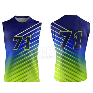 Tenues de football personnalisées pour hommes 7 contre 7, respirantes, 100% polyester, fabriquées au Pakistan avec des couleurs et un logo personnalisés - Product Image 5