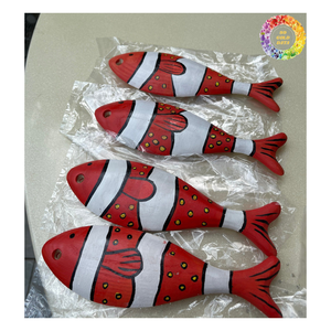 Poisson en bois non fini pour la peinture et l'artisanat, découpes de poisson en bois parfaites pour créer un décor de tenture murale de poisson en bois fait à la main - Product Image 1