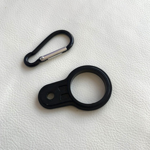 Clip para Botella de <span class=keywords><strong>Agua</strong></span>, Mosquetón de Acero Inoxidable, Porta Botellas de <span class=keywords><strong>Agua</strong></span> <span class=keywords><strong>Mineral</strong></span> Reutilizable de Silicona Portátil para Acampar y Hacer Senderismo al Aire Libre - Product Image 5