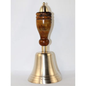 Campana Redonda de Latón Grande para Exteriores, Hecha a Mano, con Acabado Antiguo, Diseño Artesanal con Mango de Madera, Perfecta para Decoración - Product Image 2