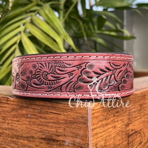 Wholesale Premium Adjustable Handcrafted Leather Dog Collars Luxury Durable Heavy Duty Genuine Leather Cowhide Collar for Pets - Product Image 1