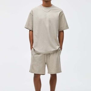 Conjunto de Dos Piezas para Hombre, Nuevo Conjunto de Verano Personalizado de Dos Piezas para Hombre, Conjuntos de Primera Calidad Hechos en Pakistán - Product Image 1