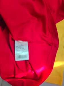 เสื้อโปโลผ้าฝ้ายพรีเมี่ยมสำหรับผู้ชายสวมใส่สบายสไตล์ลายทางสีพื้นและเส้นด้ายย้อมสี