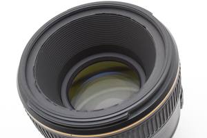 Lente EF 16-35mm f/2.8L III USM más vendida - Nuevo - Product Image 2