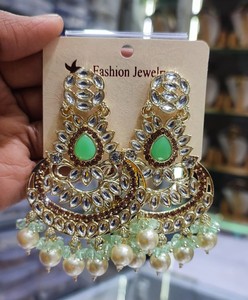 Ấn Độ Mới Nhất Truyền Thống <span class=keywords><strong>Kundan</strong></span> Vàng Cao Mạ Với Ngọc Trai Thiết Kế Đẹp Fancy <span class=keywords><strong>Kundan</strong></span> <span class=keywords><strong>Earrings</strong></span> <span class=keywords><strong>Set</strong></span> Cho Phụ Nữ Và Cô Gái - Product Image 4