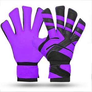 Guantes de Portero COSH Naranja y Negro de Corte Plano, Alta Adherencia, Cierre de Velcro, Diseño de Espalda Rayada para Deportes Unisex - Product Image 5