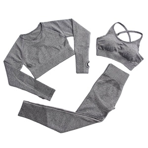 Nuevo Conjunto Deportivo de Yoga para Mujer, Sin Costuras, de 2 Piezas, Transpirable, en Spandex/Poliéster, con Logotipo Personalizado, Servicio OEM/ODM, Venta al Por Mayor - Product Image 1