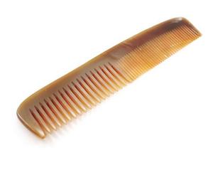 PEIGNE EN CORNE PERSONNALISÉE NATURELLE BUFFALO avec des dents fines et larges Peigne en corne de buffle fait main pour la coiffure - Product Image 2