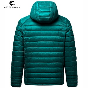 Cálida chaqueta acolchada de gran tamaño de moda con capucha personalizada para hombre ligero OEM ODM de moda Premium 2025 al por mayor ropa de abrigo de lujo - Product Image 3