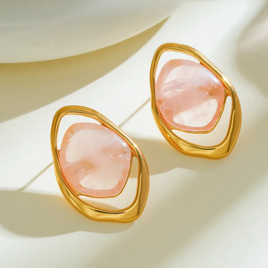 Boucles d'oreilles modernes en acier inoxydable 304 plaqué or 18 carats, incrustées de résine en forme de diamant, style décontracté et simple, pour femmes, pour un usage quotidien - Product Image 4