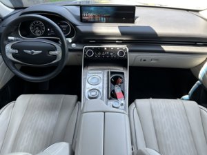 Clean 2022 Gene-sis GV80 Advanced + Twin Turbo Premium d'occasion - Product Image 3