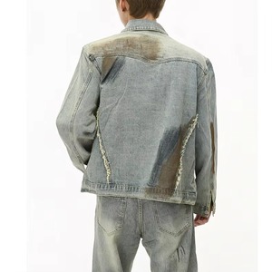 แจ็คเก็ตยีนส์ขาดๆ แบบแพทช์เวิร์ค ทรงโอเวอร์ไซส์ สไตล์วินเทจ สำหรับผู้ชาย แฟชั่นลำลอง สตรีทแวร์ เสื้อคลุม กันสีซีด ปรับแต่งสีได้ - Product Image 5