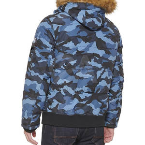 Veste d'hiver décontractée pour homme avec capuche en fausse fourrure, vêtements d'extérieur tendance urbaine, manteau d'hiver en fausse fourrure à capuche pour homme, design de créateur - Product Image 3