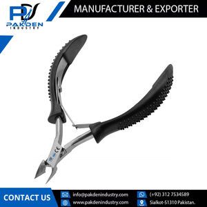 Pince à cuticules chirurgicale en acier inoxydable réutilisable, conception OEM personnalisée avec poignée en plastique/pince à cuticules dernière conception - Product Image 4