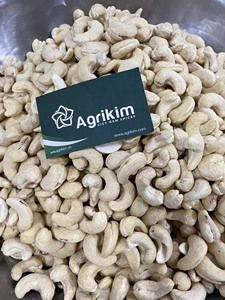 Venta Especial: Nueces de Anacardo Crudas de Primera Calidad, Integrales y Secas, Marca Agrikim W320, Envasadas al Vacío. Contacto: +84 865216698 (Sra.) - Product Image 5